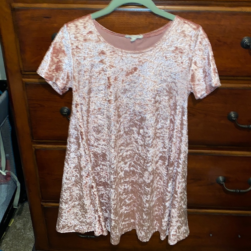 Velvet pink